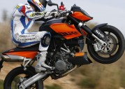 KTM 990 Super Duke KTM 990 Super Duke